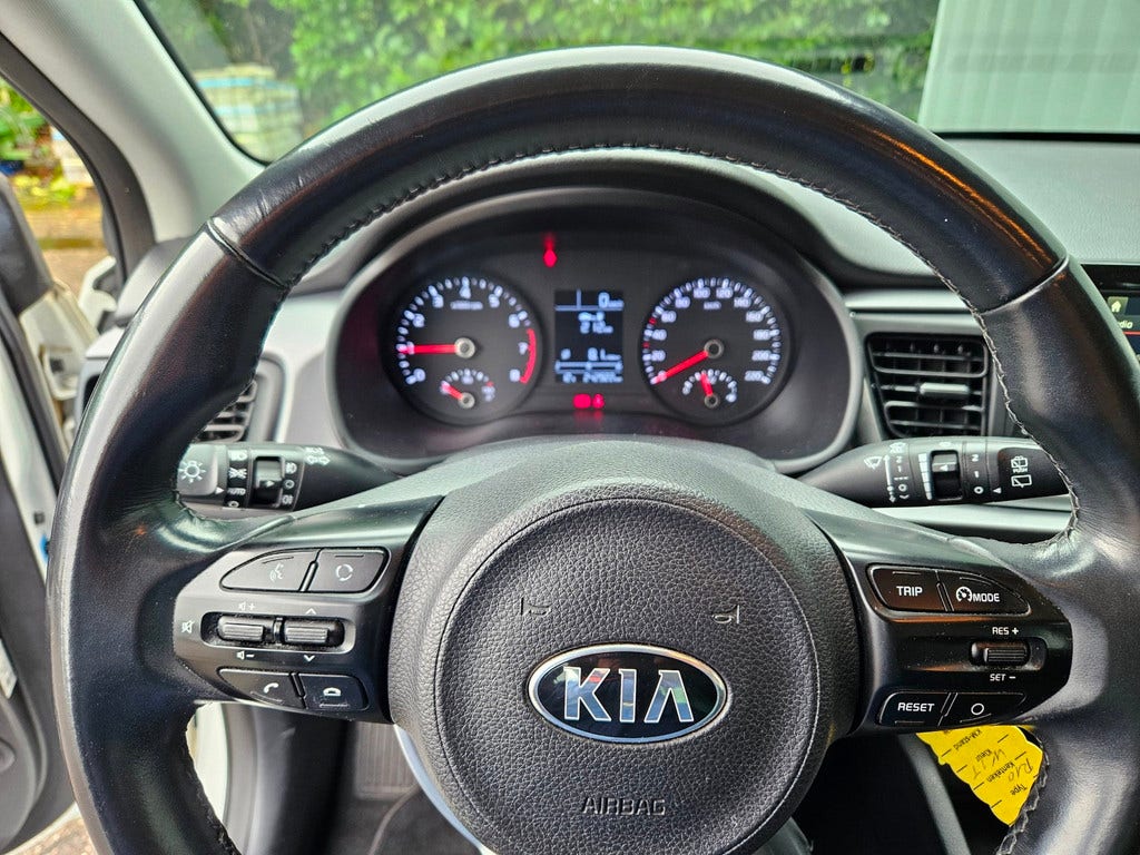 Kia Rio (15)