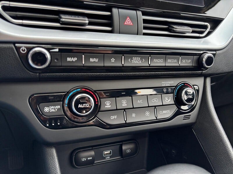 Kia Niro (11)