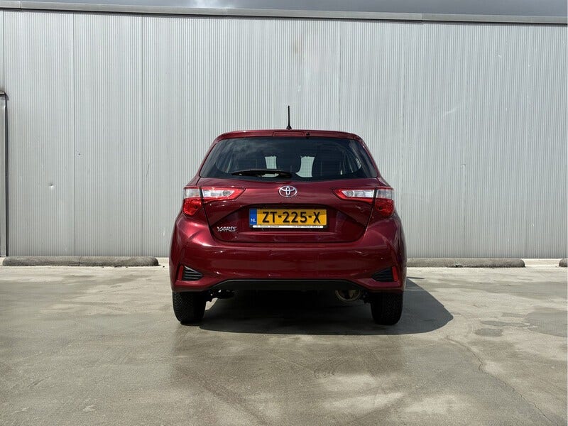 Toyota Yaris (5)