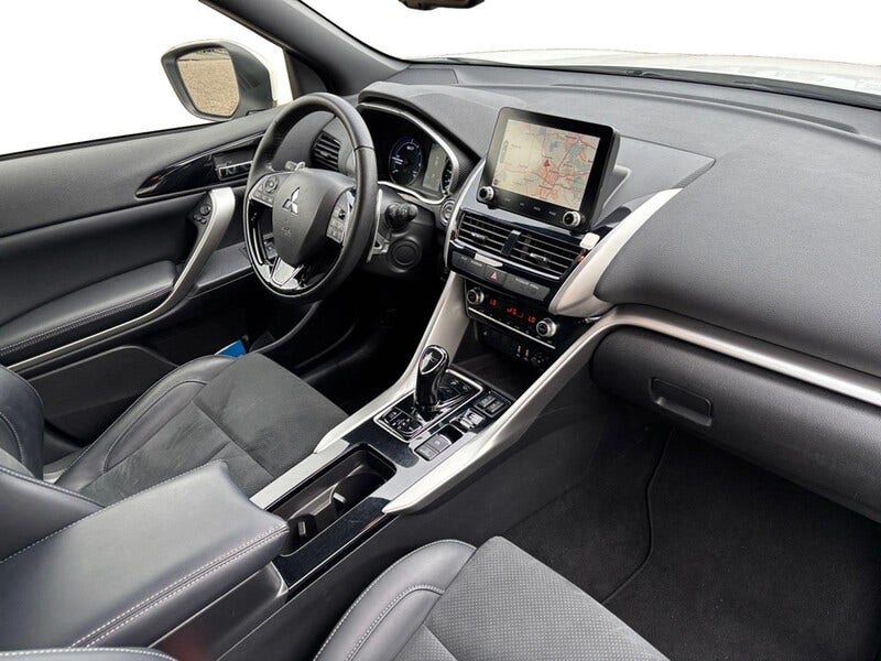 Mitsubishi Eclipse Cross (3)