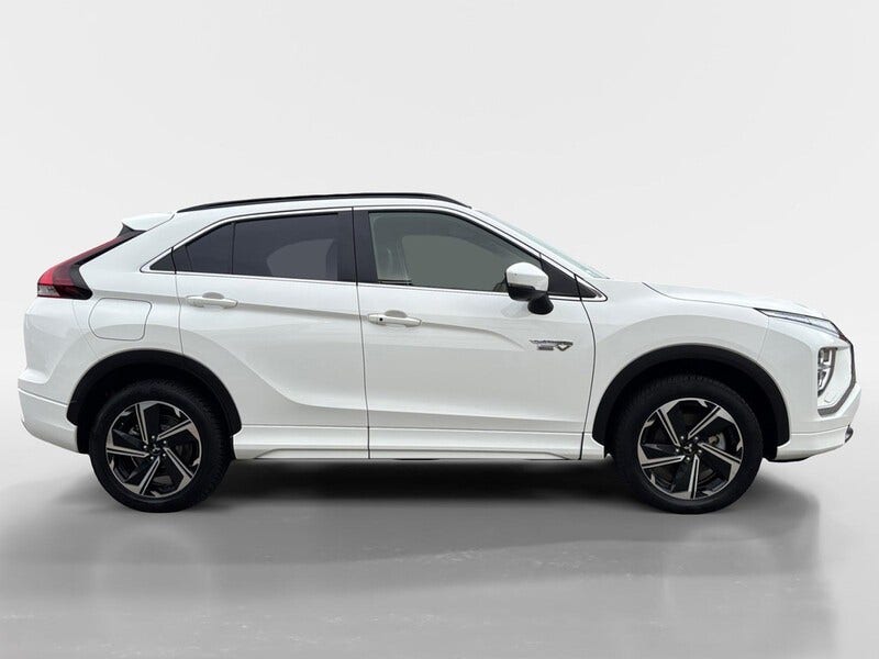 Mitsubishi Eclipse Cross (4)