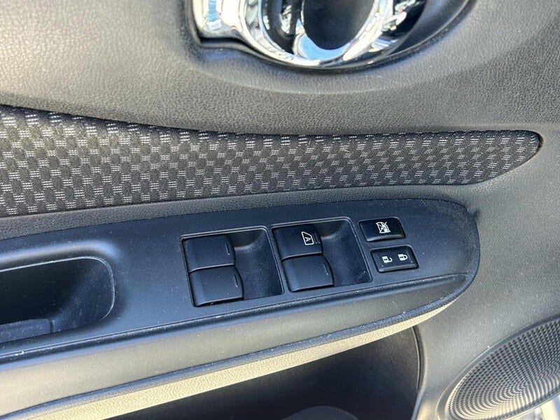 Nissan Note (23)