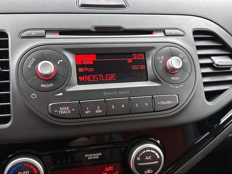 Kia Picanto (23)