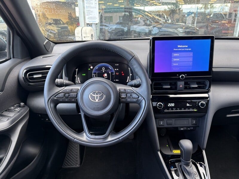 Toyota Yaris Cross (8)