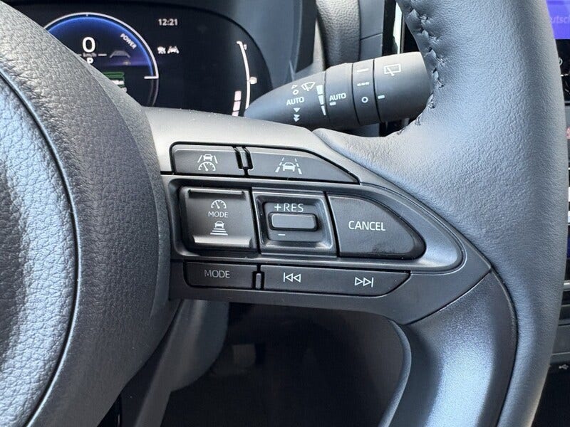 Toyota Yaris Cross (12)