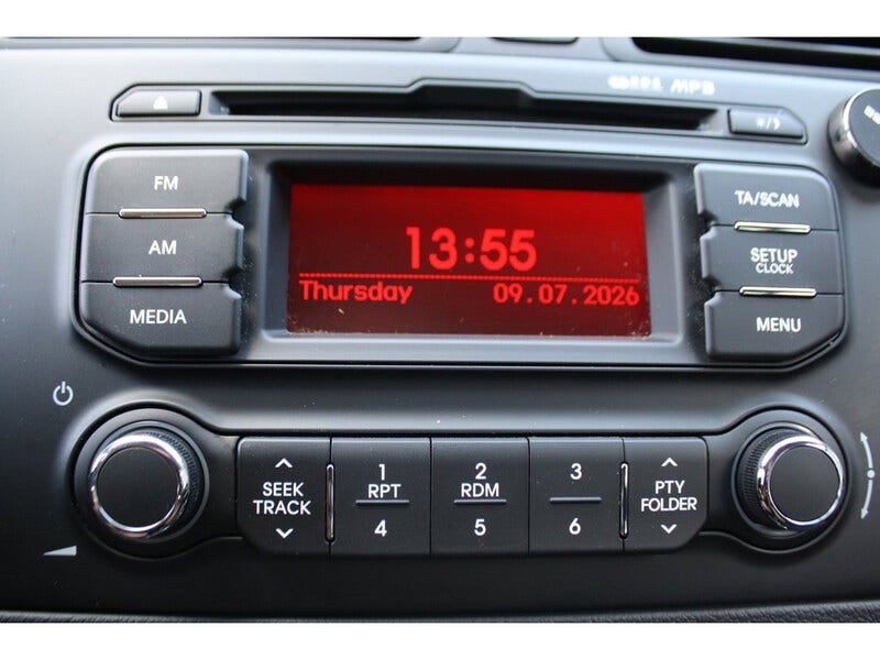 Kia Rio (13)