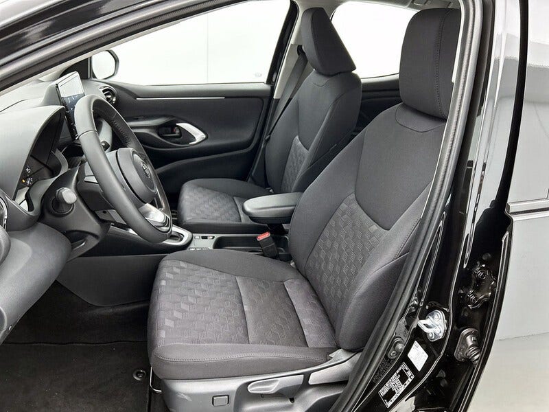 Toyota Yaris (15)