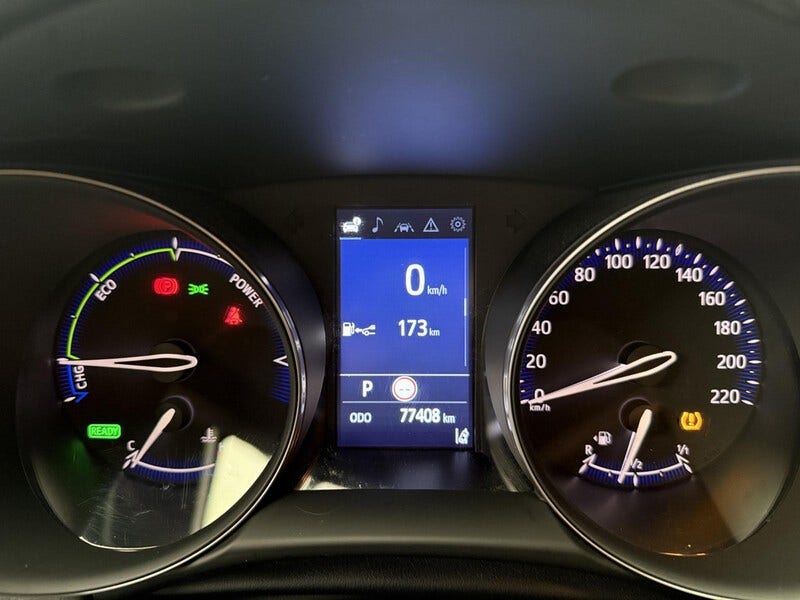 Toyota C-HR (3)