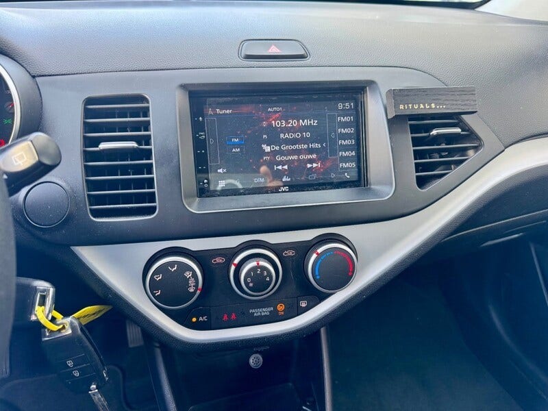 Kia Picanto (17)