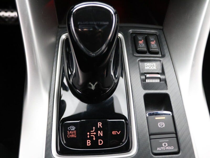 Mitsubishi Eclipse Cross (19)