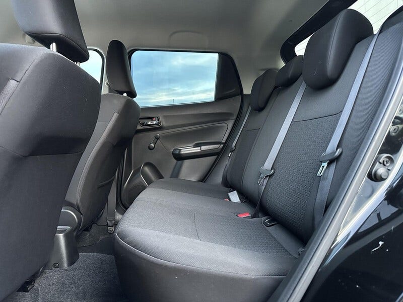 Suzuki Swift (10)
