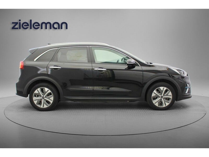 Kia e-Niro (16)