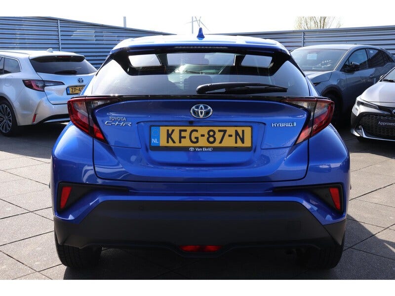 Toyota C-HR (4)