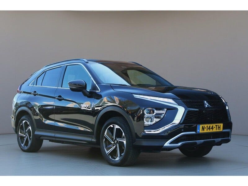 Mitsubishi Eclipse Cross (5)