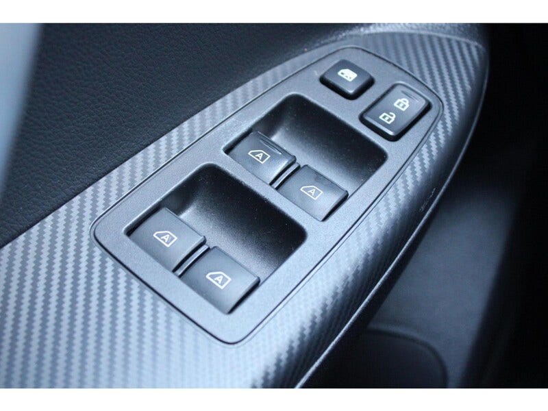 Mitsubishi Eclipse Cross (13)