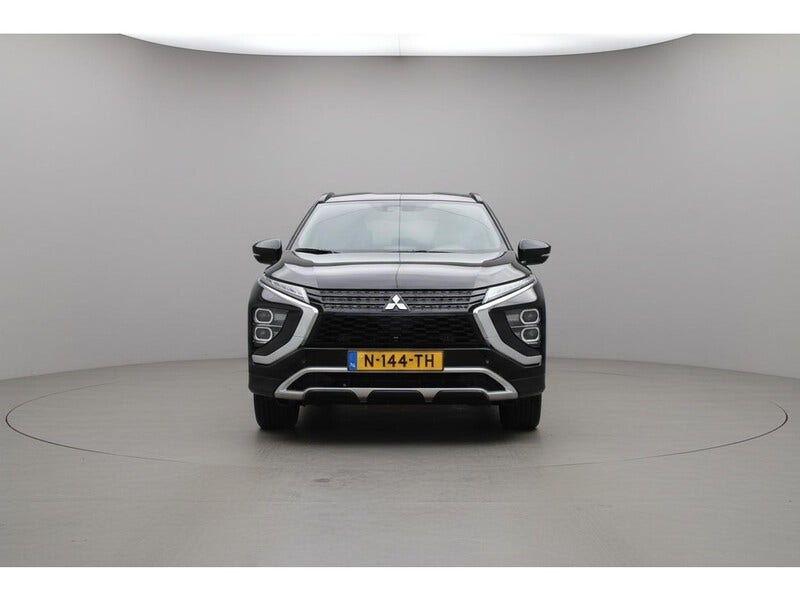 Mitsubishi Eclipse Cross (18)