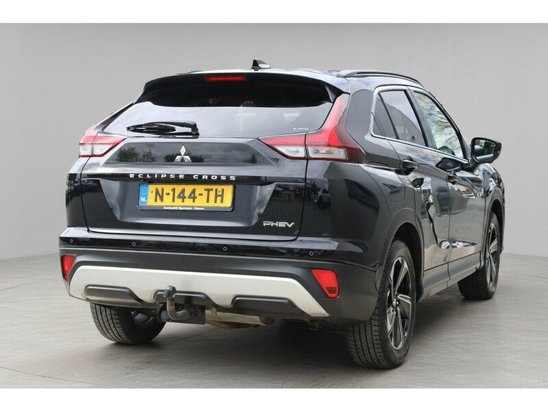 Mitsubishi Eclipse Cross (19)