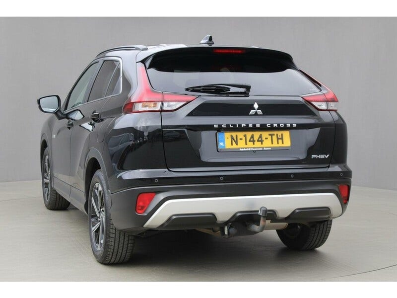 Mitsubishi Eclipse Cross (21)