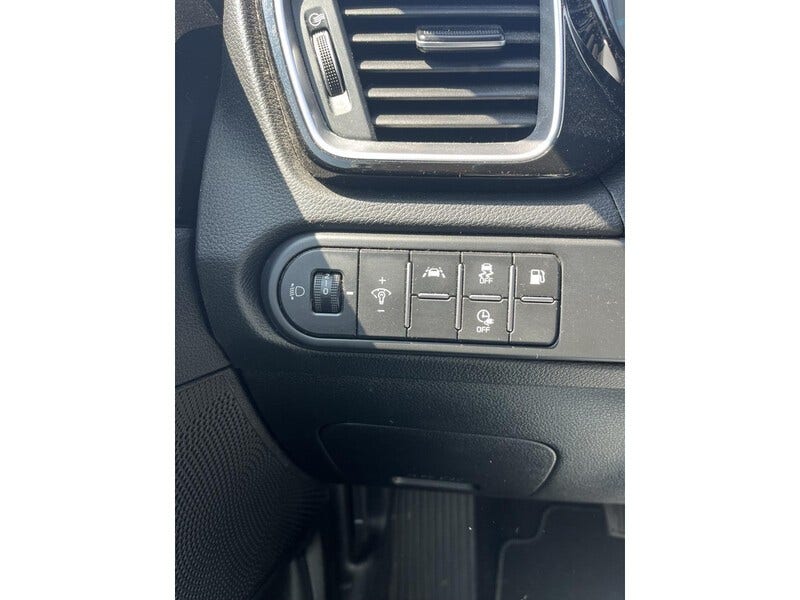 Kia XCeed (12)