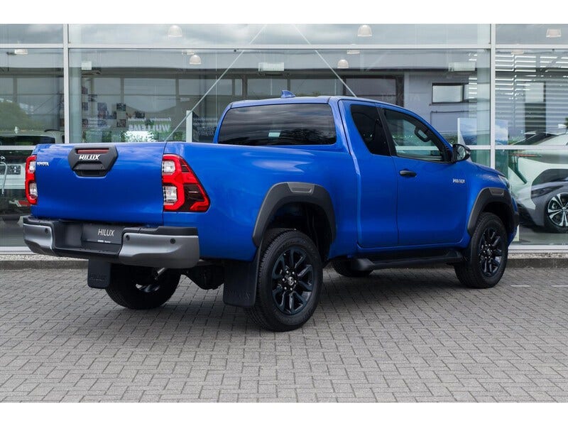 Toyota Hilux (2)