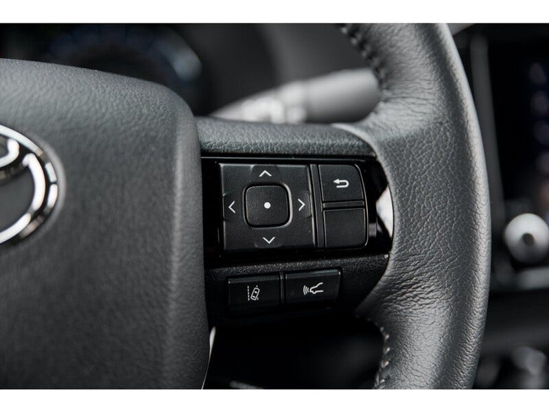Toyota Hilux (11)