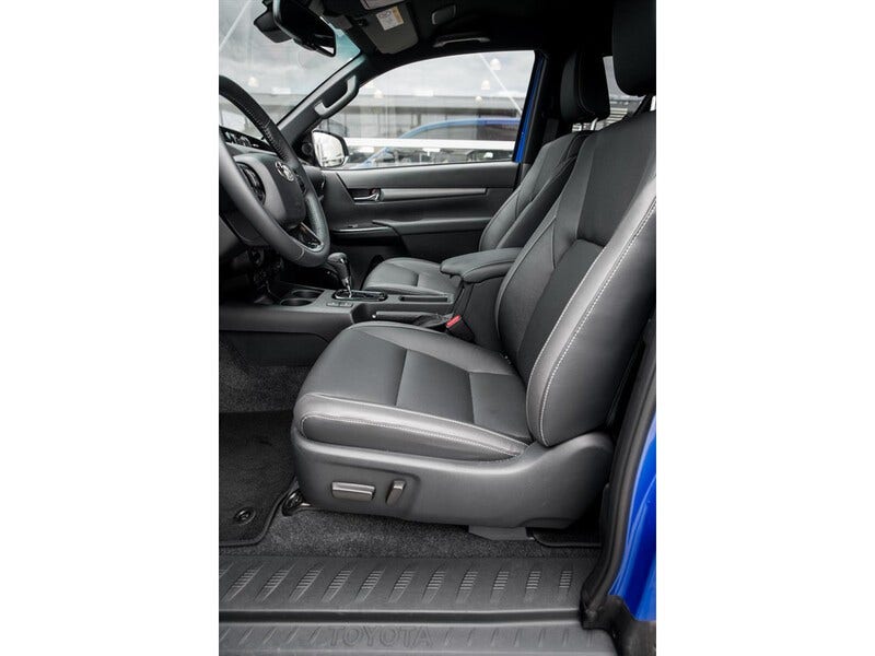 Toyota Hilux (12)