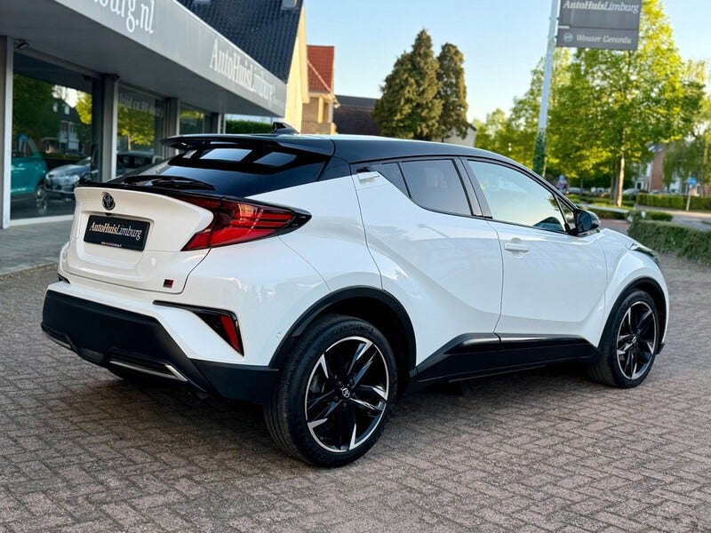Toyota C-HR (4)