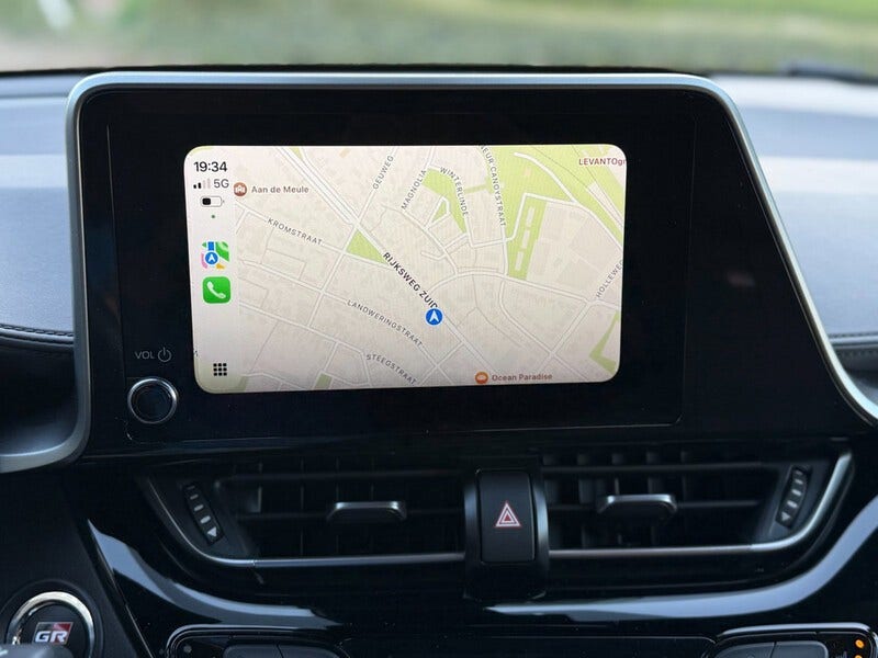 Toyota C-HR (11)