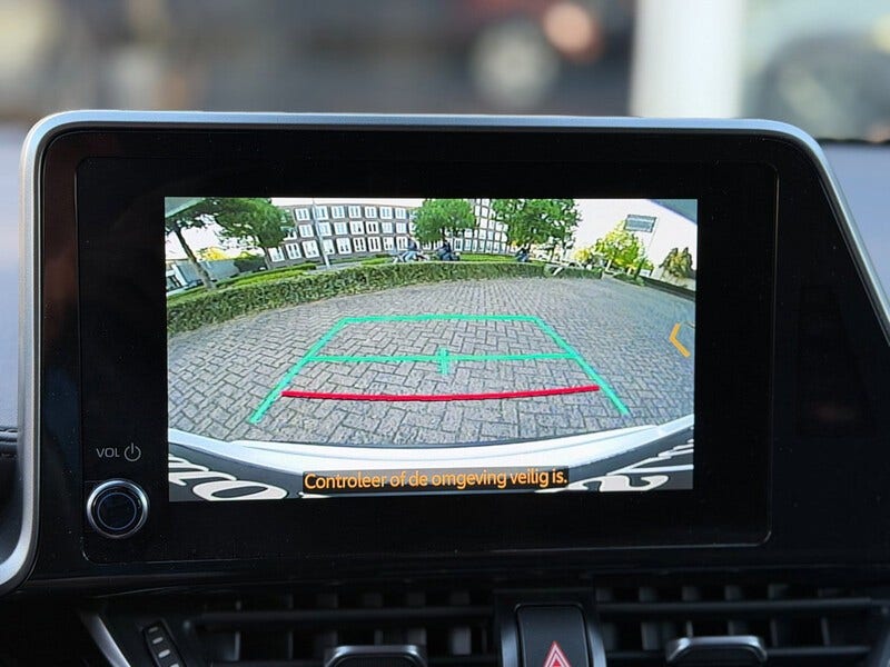 Toyota C-HR (12)