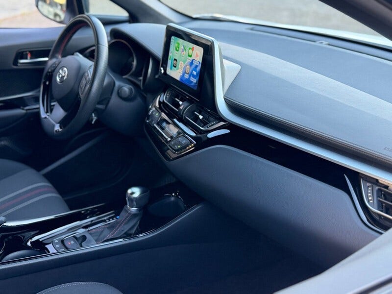 Toyota C-HR (15)