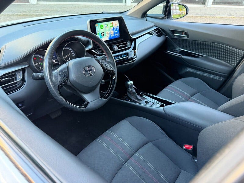 Toyota C-HR (20)