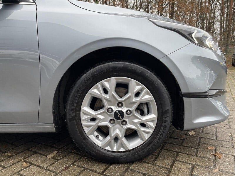 Kia Ceed Sportswagon (10)