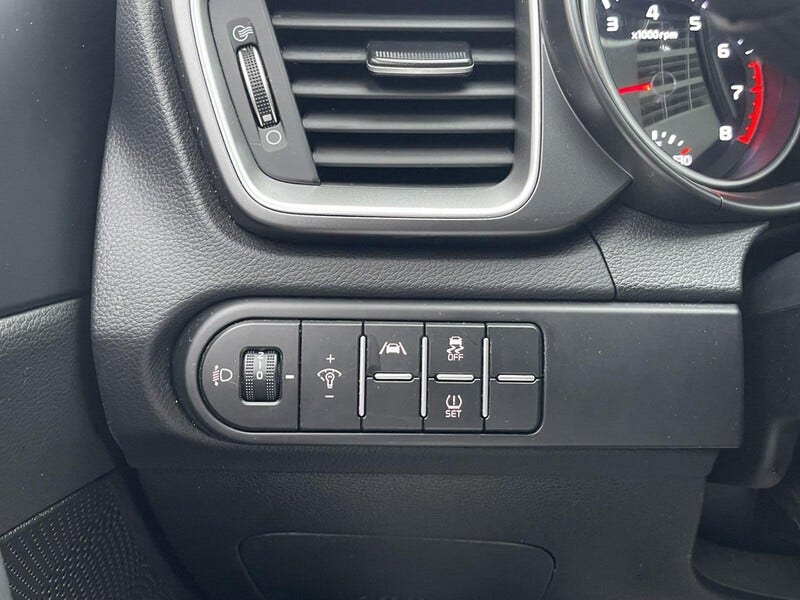 Kia Ceed Sportswagon (13)