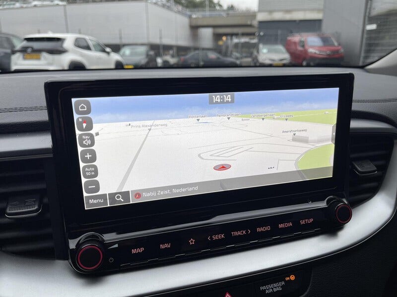 Kia Ceed Sportswagon (18)