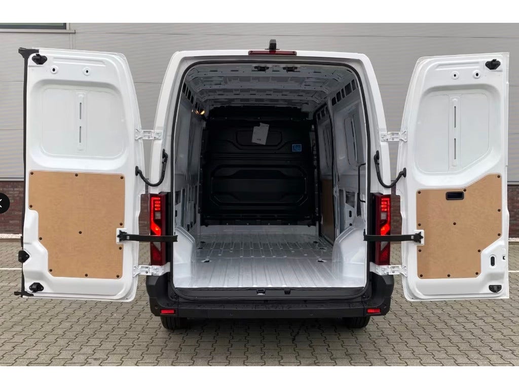 Nissan Interstar (2)