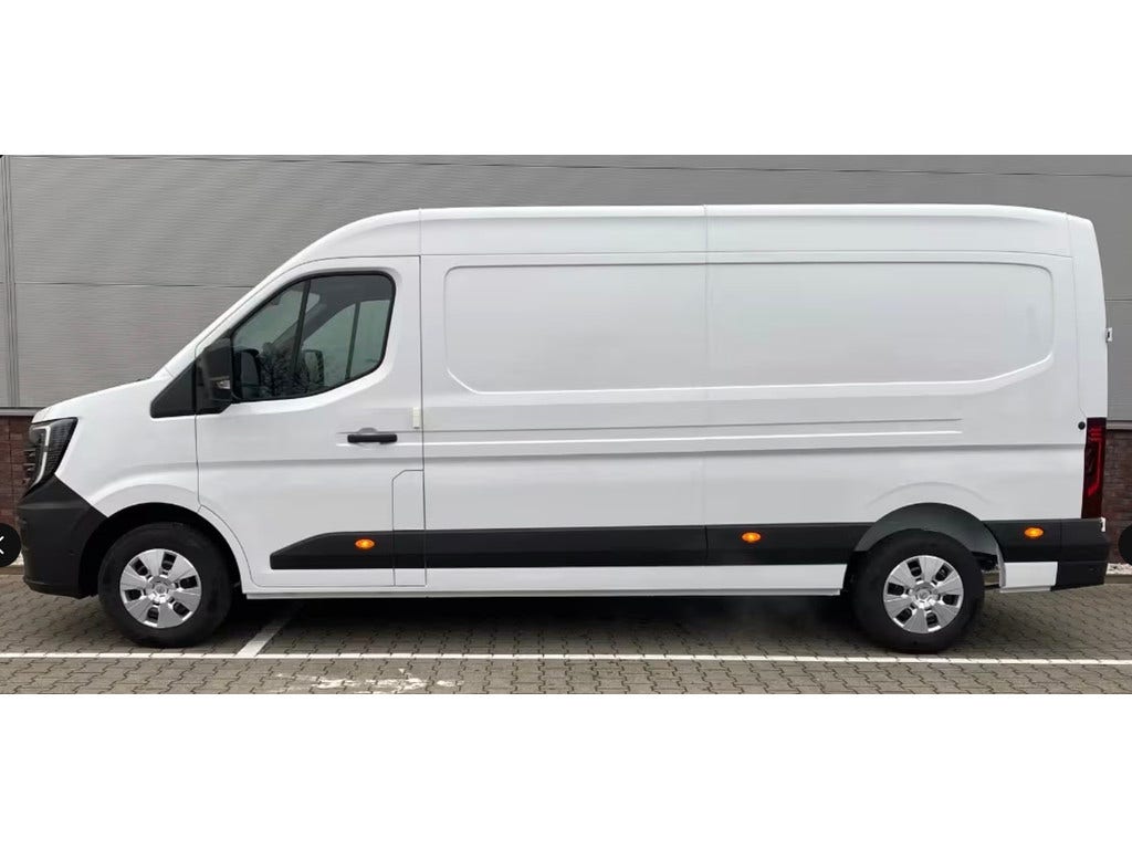 Nissan Interstar (9)