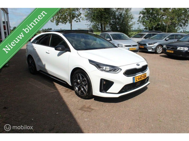 Kia ProCeed (3)