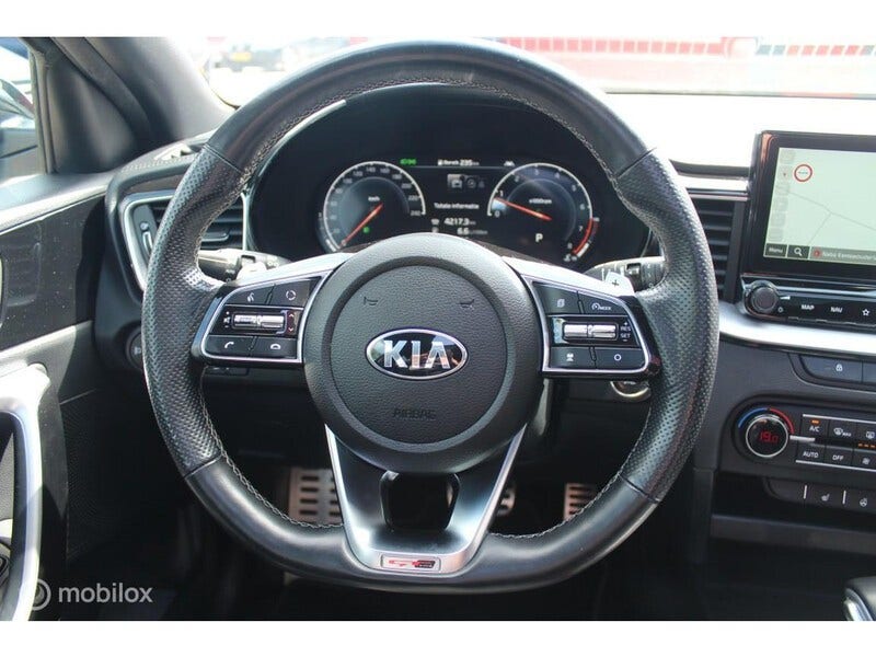 Kia ProCeed (14)