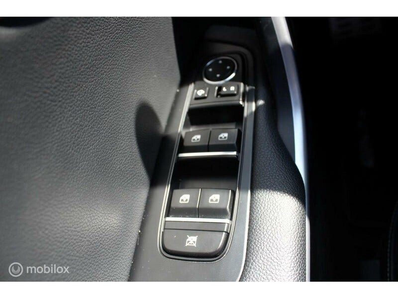Kia ProCeed (21)