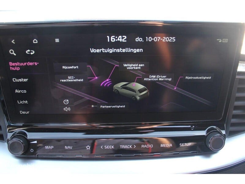 Kia ProCeed (22)