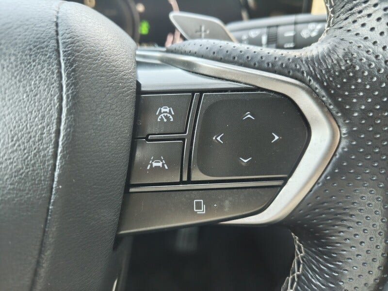 Lexus NX (17)