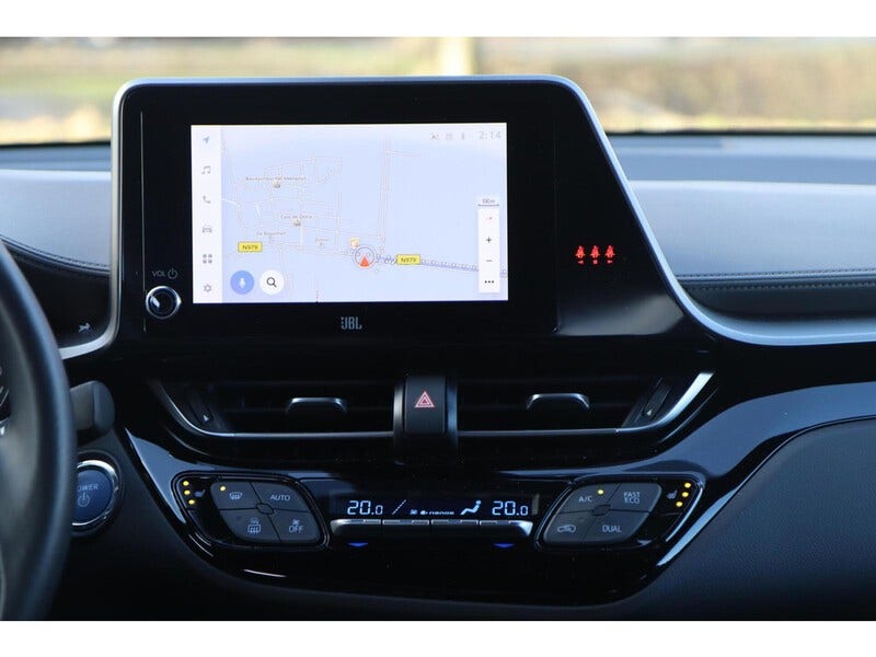 Toyota C-HR (13)