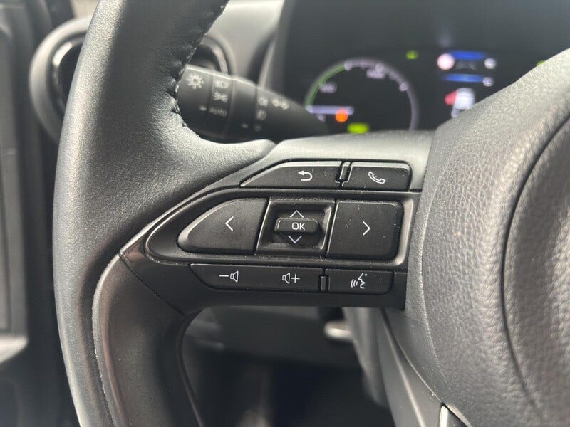Toyota Yaris (8)