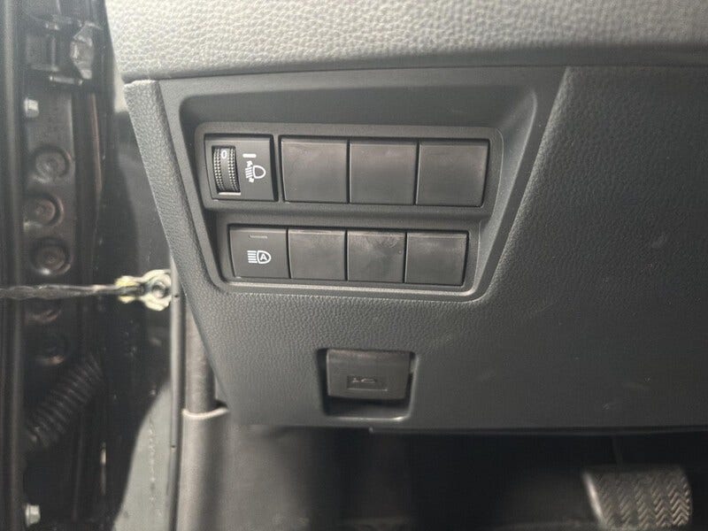 Toyota Yaris (12)