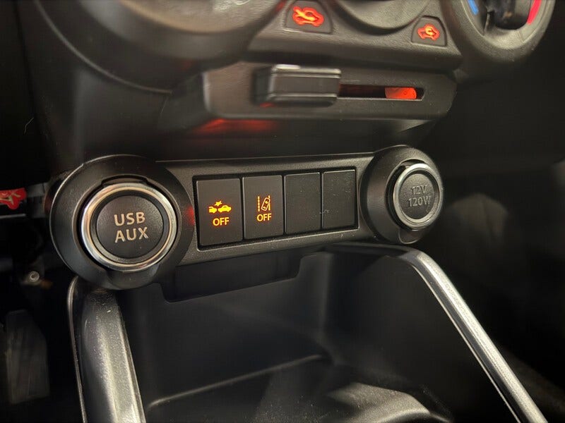 Suzuki Ignis (19)