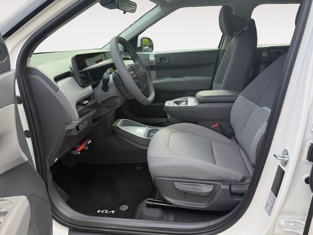 Kia EV3 (10)