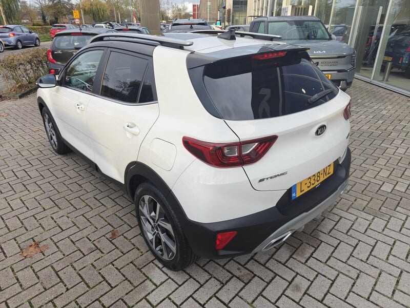 Kia Stonic (4)