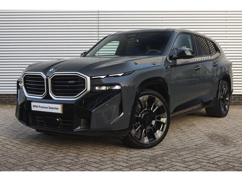 BMW XM