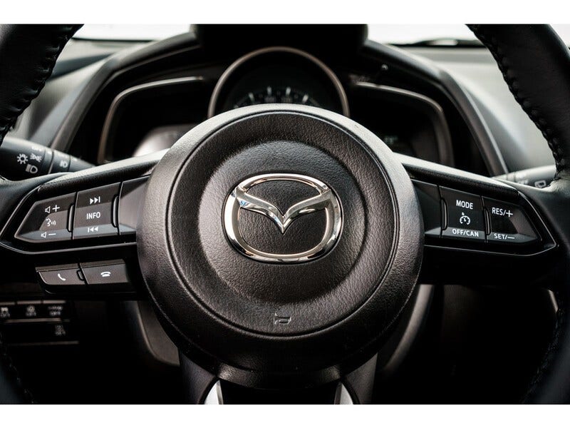 Mazda 2 (13)