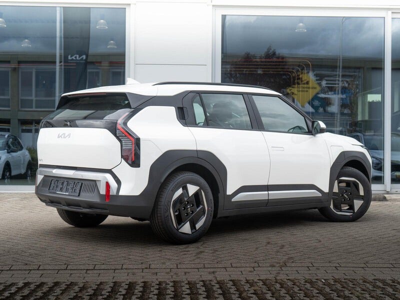 Kia EV3 (6)